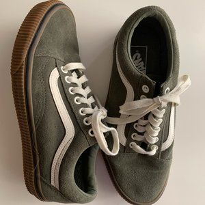 Old Skool Vans Suede Dusty Olive green/Embossed Brown Gum soles sz 8.5